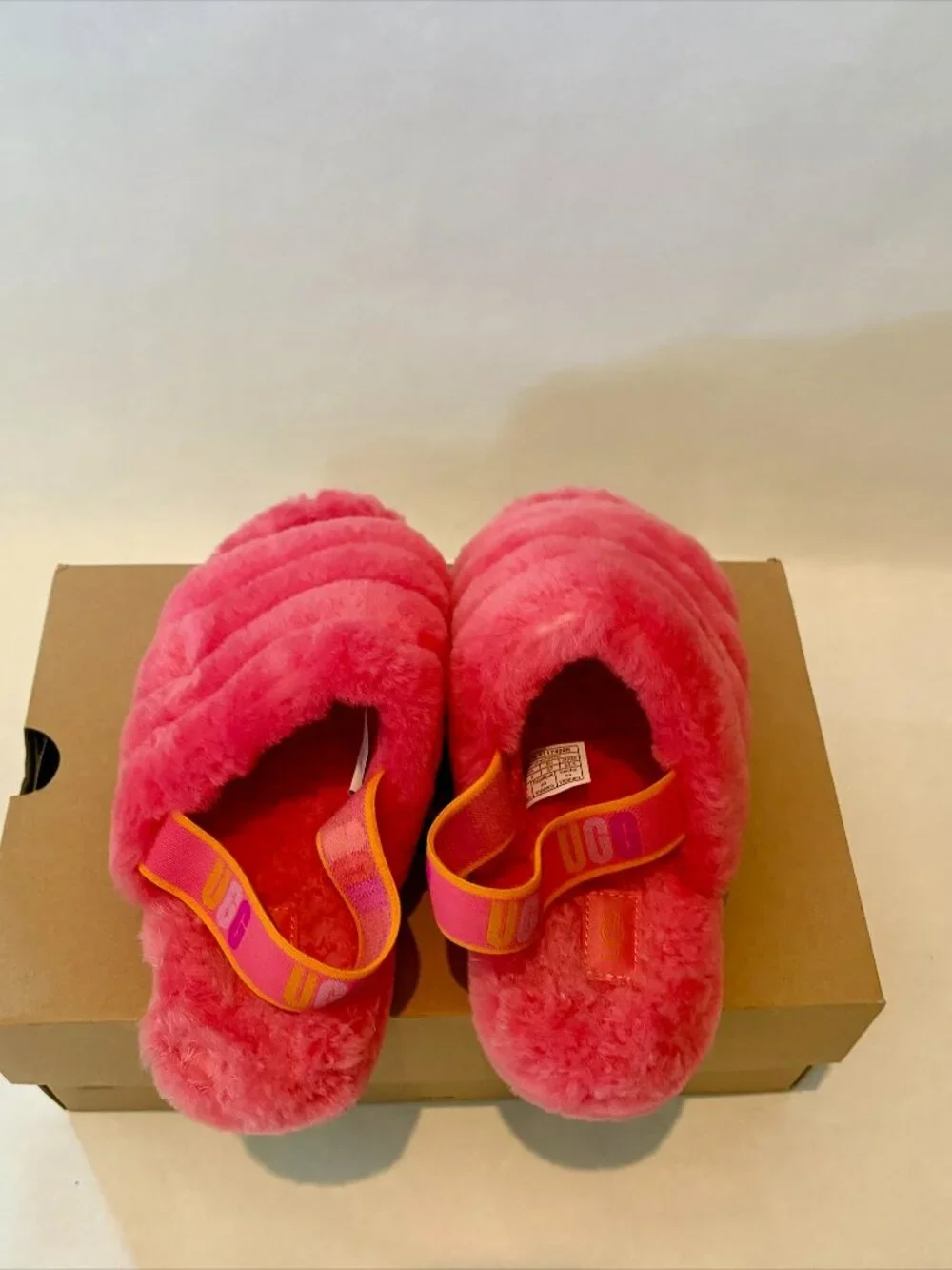 UGG Bright Pink Fuzzy Slingback Slippers Youth Size 5 with Box